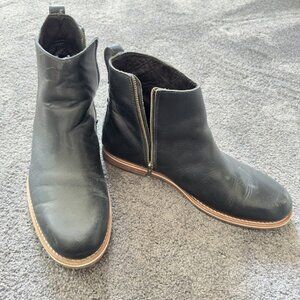 Mens Helm The Pablo Boots | Mens Size 11